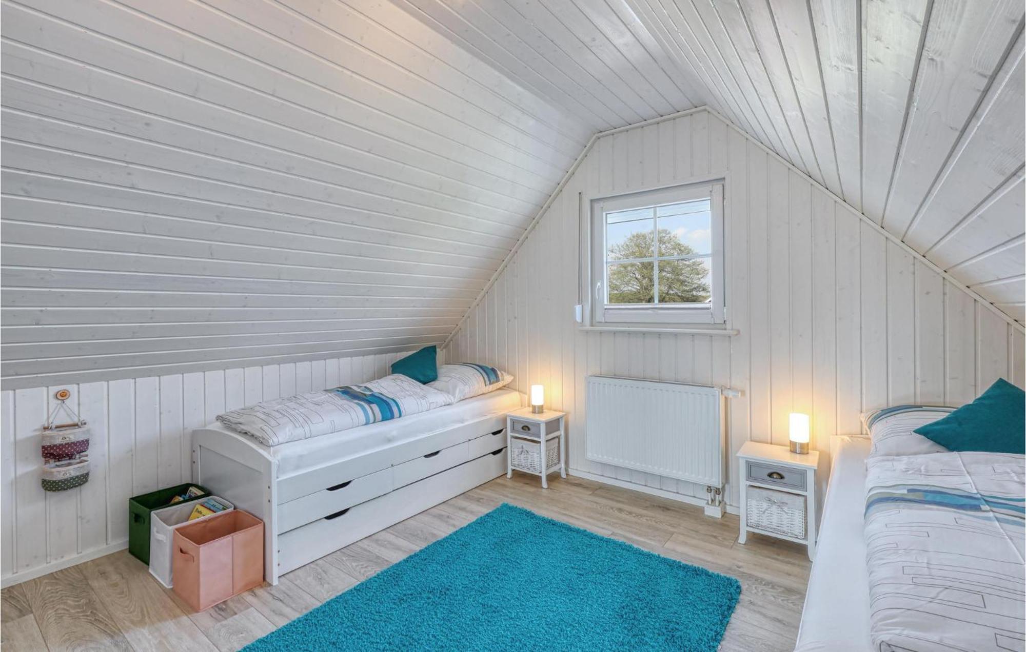 2 Bedroom Nice Home In Zerpenschleuse Luaran gambar